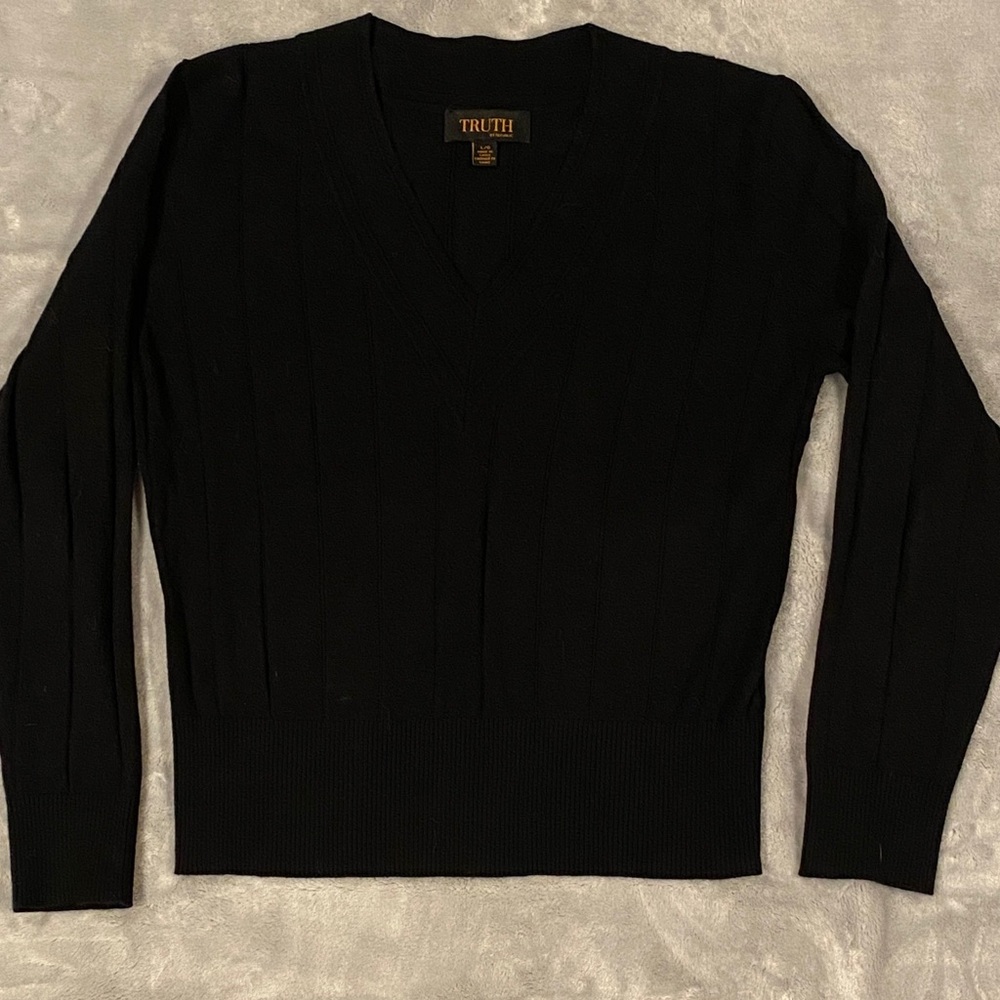 Truth by Republic black v-neck sweater